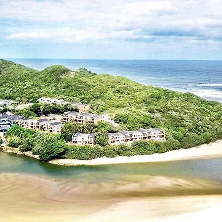 Blue Lagoon Hotel And Conference Centre Източен Лондон Екстериор снимка