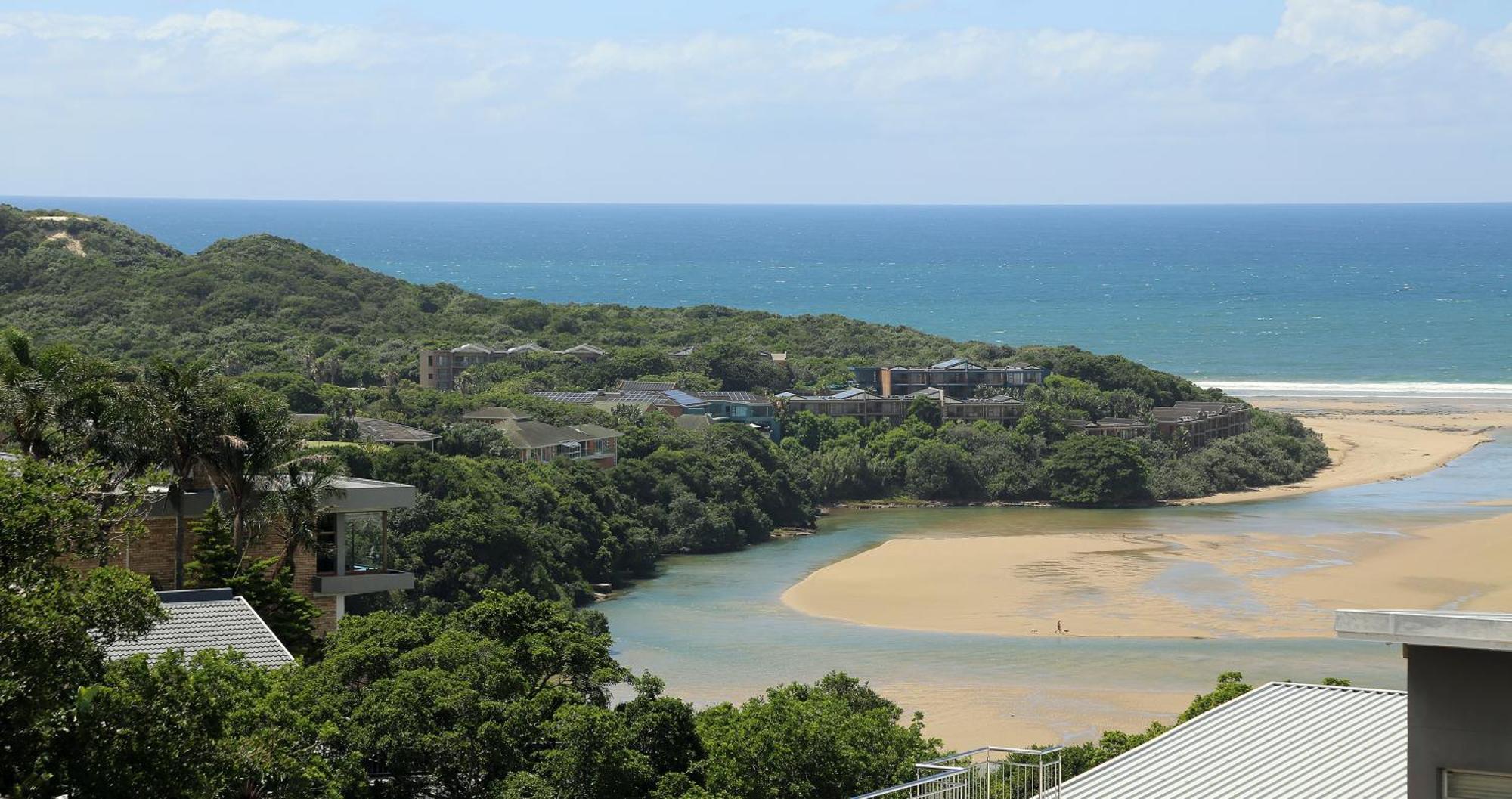 Blue Lagoon Hotel And Conference Centre Източен Лондон Екстериор снимка